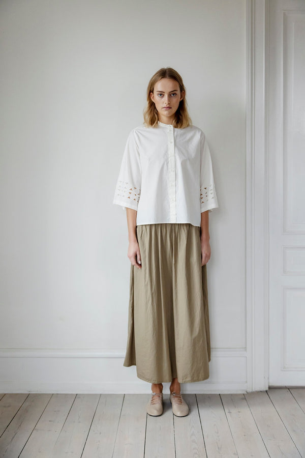 HAILEY 589 PALE MOSS