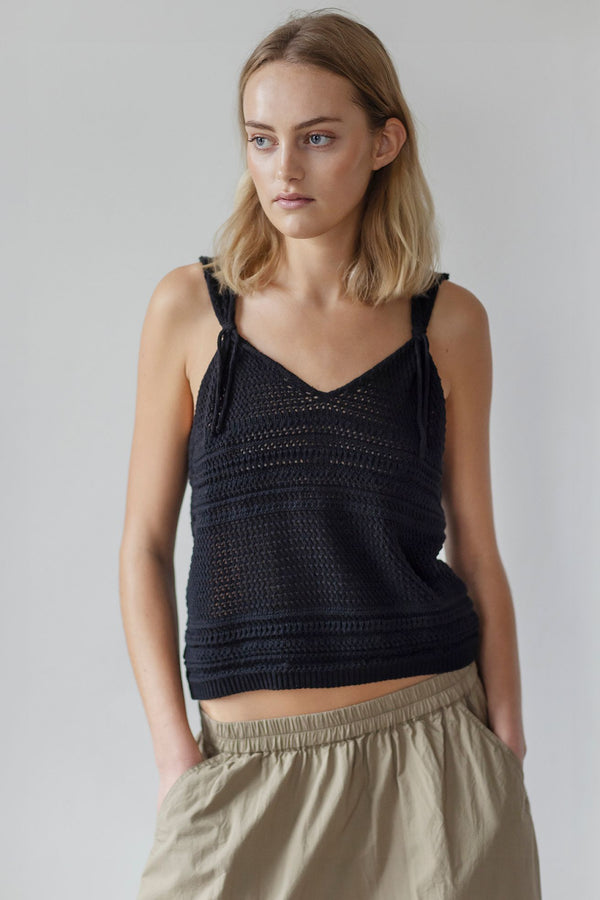 AYO 199 BLACK
