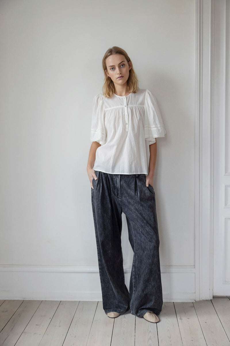 CLEO 101 WHITE