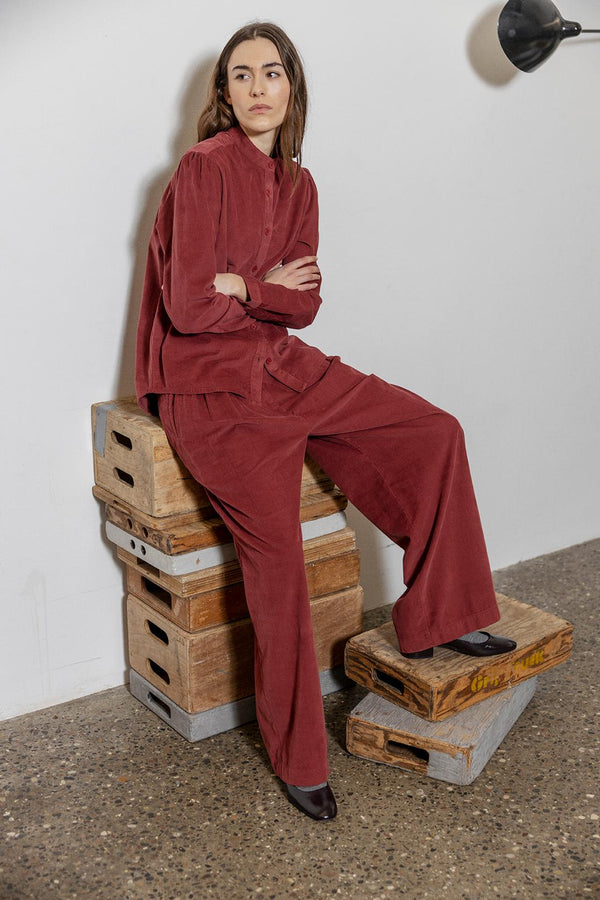TAILOR 339 BURGUNDY