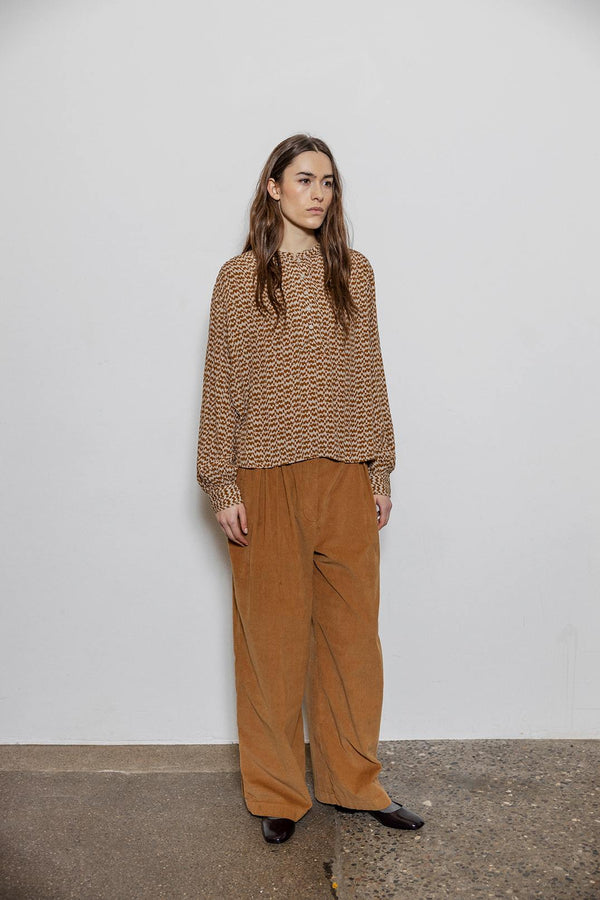 TAILOR 413 BRONZE