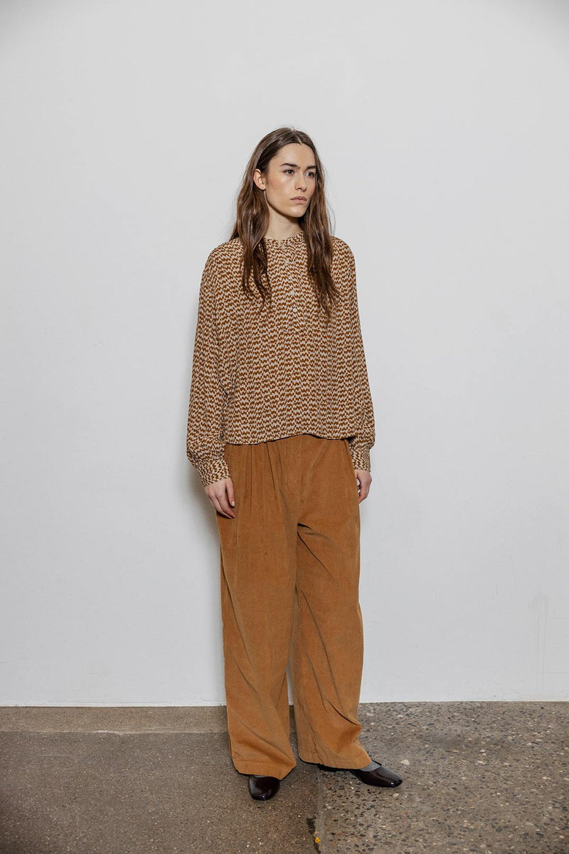 TAILOR 413 BRONZE