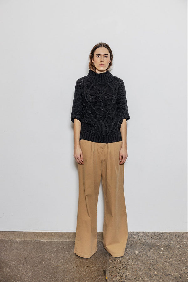 SIGNE 199 BLACK