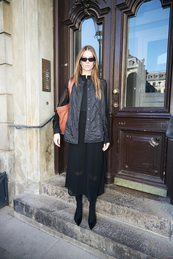 LOLA 199 BLACK